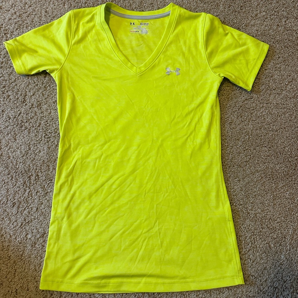 Under Armour dry fit tee